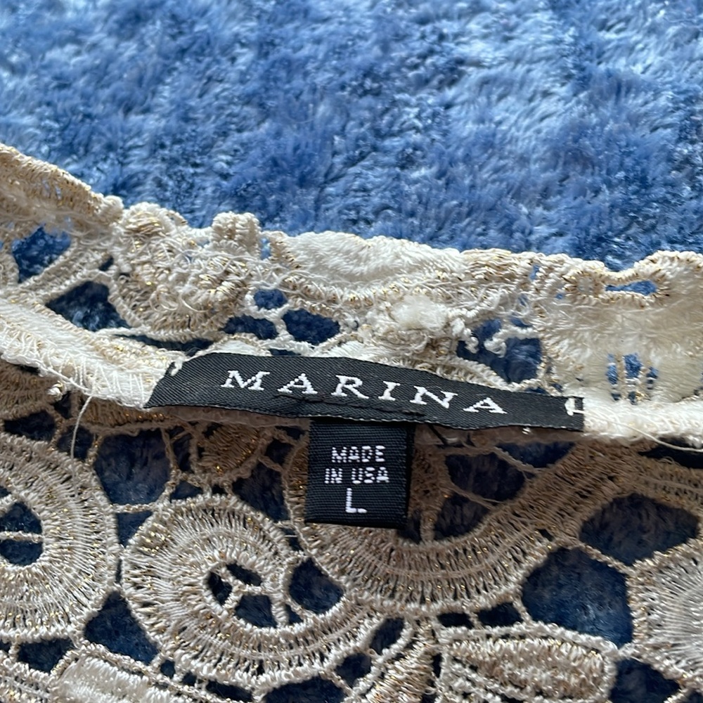 Marina Lace Ivory and Gold long sleeve bolero jacket - Picture 2 of 7